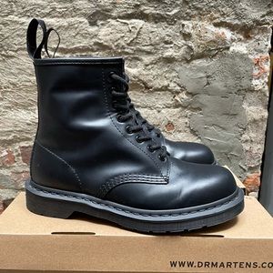 Dr. Martens 1460 Smooth Leather Boots.